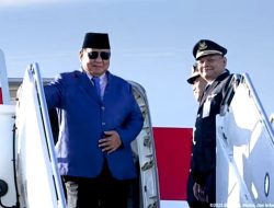 Diaspora Sambut Prabowo di AS Sampai Minta Tanda Tangan