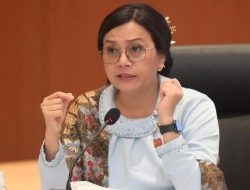 Curhat Sri Mulyani Lukisannya Dijarah, Tandai Sosok Pria Berjaket Merah: Membawanya dengan Tenang