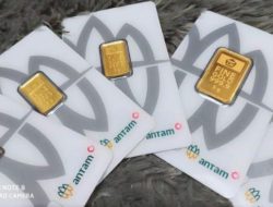 Harga Emas Antam Turun Rp 7.000 per Gram Menutup Akhir Pekan 22 November 2025
