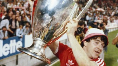 Pahlawan dua Piala Eropa