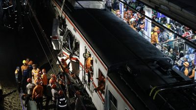 Daftar Nama 15 Korban Tewas